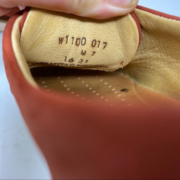 Samuel Hubbart rust nubuck low top lace up shoes 7